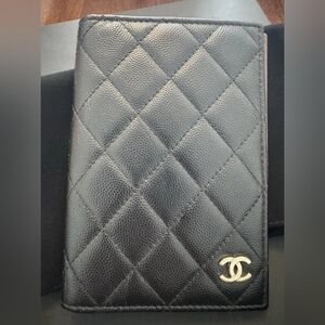 Chanel Classic Caviar Passport